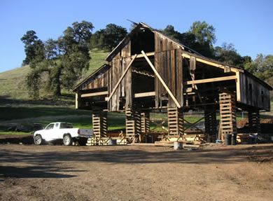 ravenswood exterior